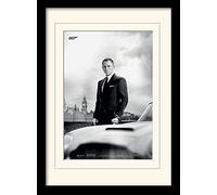 James Bond (Bond & DB5 - Skyfall 30 x 40 cm Objet Souvenir