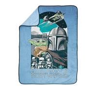 Jay Franco Kids Star Wars Couverture en Peluche - 130 x 150 cm Couverture en Polaire Douce et Confortable pour la Chambre et Le canapé, Produit sous Licence Officielle, Bleu