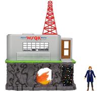 Jazwares Stranger Things WSQK Station de radio - Ensemble de jeu de 28 cm avec trois niveaux, deux côtés et figurine articulée de 10,2 cm