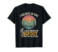 Je Crois en toi et Bigfoot Vintage Sasquatch Mountain T-Shirt
