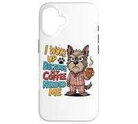 Je me suis réveillée Parce Que Mon café Avait Besoin de Moi Coque pour iPhone 16