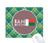 je suis de madagascar réseaux verte grille pixel tapis de souris