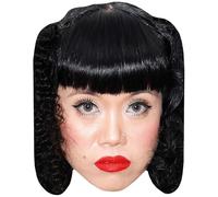 Jessica Minh ANH (Fringe) Big Head. Masque Plus Grand Que Nature.