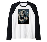 Jesus and Bigfoot - Faith and Friendship Tee Manche Raglan