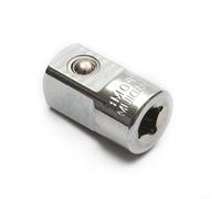 Jeu d'adaptateurs de clé à douille pour conversions de 4" à 3/8" et /2", construction en acier, comprend /2" à 3/8", 3/8" à /2", 3/8" (/4-/2)