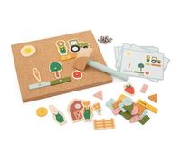 Jeu de clous en bois ferme