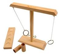 Jeu de fête "Swing the ring" (balancer l'anneau) Philos G