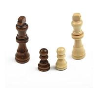 Jeu d'échecs en bois 32 pièces avec design de forme classique et dimensions cohérentes pour une intégration parfaite dans le jeu