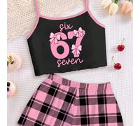 Jeunes filles Ensemble pyjama minimaliste décontracté avec Top camisole imprimé numéro 67 et nœud, short imprimé à carreaux tout-sur-tout. Convient pour l'été, confort facile, styles printaniers et es