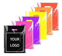 jfs Lot de 100 sacs à provisions colorés avec logo personnalisé avec poignées, sacs cadeaux en plastique, sacs cadeaux personnalisés, sac à provisions coloré, logo texte personnalisé, blanc, 35x45cm