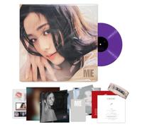 JISOO - First Single Album [ME] (LP Ver.) Package Box + Gatefold + Vinyl + Double-Sided Photocard + Selfie Photocard + Folded Poster + Sticker Set + Masking Tape + 5 Extra Photocards