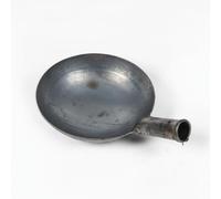 Jiuvaso Louche en Fer Tête de Louche Cuillère Pelle Fer Épaissi Trempé à Haute Température avec Trou de Fixation pour Manche Adaptée aux Travaux Manuels Exigeants Chantiers Fermes Ateliers, 15 Cm