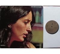 JOAN BAEZ - THE FIRST 10 YEARS / Klapp-Bild-Hülle / VANGUARD # C188-92 057/58