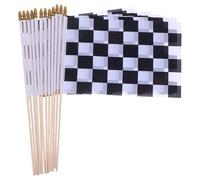 jojofuny Lot de 16 Drapeaux de Course Portatifs 20 X 30 Cm Noirs et Blancs Hampe en Bois 40 Cm, Mini Drapeaux de Circuit pour Décoration de Fête de Course Automobile et Événements