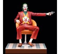 Joker Movie Figurine, 11.0 pouces (28 cm), modèle, comprend chaise, décoré, produit peint et fini, poupée, piédestal, table, figurine DC Comics Manga, Collection, garçon, film, amusant, souvenir
