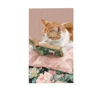 Joli chat orange blanc lisant un vieux livre de cour, drapeau de maison, bannière de vœux avec œillets, décoration d'intérieur et d'extérieur