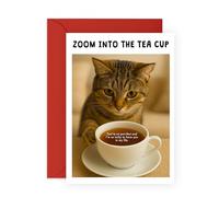 Jolie carte d'amour romantique - « Zoom Into the Teacup » - Message Purr-fect - Jolie carte de vœux pour petit ami, petite amie, partenaire, conjoint, épouse, mari, maman en fourrure, papa, amoureux