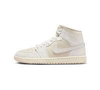 Jordan, Femme, Sport, Beige, Taille: 35 1/2 EU Baskets Air Mid Pêche Poussiéreuse