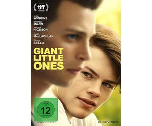 Josh Wiggins;Maria Bello - Giant Little Ones