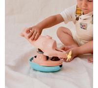 Jouet de bain made in france en matière recyclée hydravion de petit ours brun