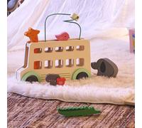Vilac - Bus’Animo - 1 Autobus + 6 Personnages Animaux - Jeu Montessori en Bois avec Animaux - développe la Coordination et dextérité - dès 18 Mois - Design Sarah Betz - Jeu d’éveil