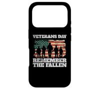 Journée des Anciens Combattants « Never Forget The Fallen USA Flag Soldiers » Coque pour iPhone 17 Pro