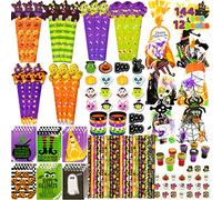 JOYIN Lot de 12 sacs cadeaux d'Halloween préremplis avec étiquettes, papeterie comprenant des crayons, règles, gommes, blocs-notes, etc, cadeaux/jouets parfaits pour enfants, Prix du jeu de carnaval