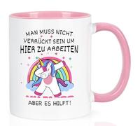 Joymaking Tasse humoristique - Cadeau de bureau pour collègue de travail - Vous n'avez pas besoin d'être fou pour travailler ici - Cadeau d'adieu à votre collègue - 320 ml - Rose