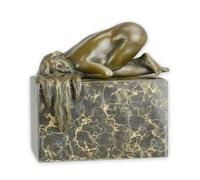 JS GartenDeko Sculpture Bronze Femmes Nu Allongé Sur Les Genoux H 13,5 cm