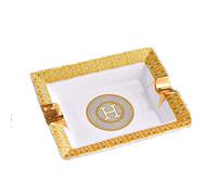 Cendrier à cigares céramique exquise pour extérieur ou intérieur Fumer Le Cigare Conception De Conduit De Gros Calibre Convient pour Le Bureau couleur blanc,White-L