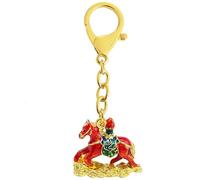 Juanxian Porte-clés cheval de victoire blanc, symbole de triomphe et de leadership avec drapeau dragon, porte-clés de motivation pour carrière et études, breloque de réussite pour homme et femme