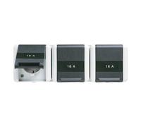 Jung Jung Prise SCHUKO triple 16A 250V 8230 NAW Quantité:1
