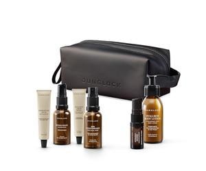 JUNGLÜCK Kit de voyage Essentials - Kit de voyage pour une peau soignée en déplacement - Gel nettoyant, tonique pour le visage au zinc, booster d'hydratation, crème hyaluronique et fluide solaire