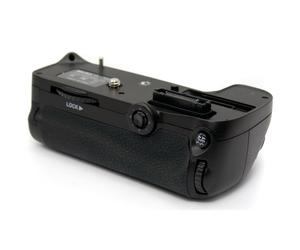 Jupio Battery-grip MB-D11 pour Nikon D7000 avec télécommande infrarouge et double alimentation