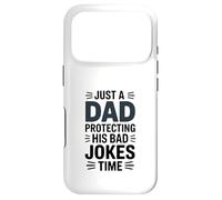 Just A Dad Protecting His Bad Jokes Time Humour Coque pour iPhone 17 Pro