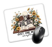 Just One More Chapter Tapis de souris rectangulaire drôle squelette pour bureau, tapis de souris d'Halloween pour amis, collègues, cadeau tête de mort pour femme, décoration de bureau pour amateurs de