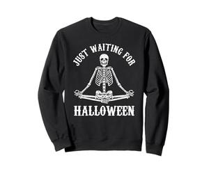 Juste en Attendant Halloween, méditation Squelette Yoga Pose Sweatshirt