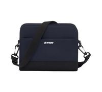 Marybell K-way est une pochette avec bandoulière amovible, conçue en nylon imperméable pour les loisirs.