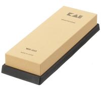 KAI Pierre à aiguiser, grain : 800 pour un affûtage fin - Aiguiseur de couteaux japonais - Pierre à aiguiser pour couteaux, dimensions : 18,5 x 6,4 x 2 cm