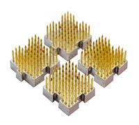 KAKURI Lot de 4 mini grenouilles carrées Kenzan en vrac de 3,2 cm, fournitures d'arrangement floral japonais Ikebana combinables, support de fleurs professionnel, grenouille en laiton doré, fabriqué au Japon