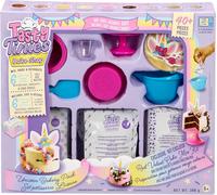 KALANKA-Tasty Tinies - Pack Anniversaire Gateaux Licorne - Kit Pâtisserie Créatif pour Enfants dès 6 Ans - 6 Préparations pour Gâteaux + Sachets Glaçage + Déco Licorne + Accessoires - Cuisson Micro O