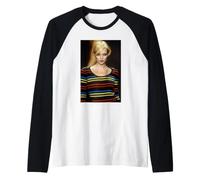 Kate Moss, Mannequin dans la Mode Parisienne, 1995 Manche Raglan