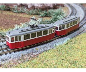 KATO Tram Urbain Motorisé Rouge + Remorque Utilisé En Italie Échelle N 1/160