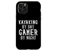 Kayaking by Day Gamer by Night Kayaker Gear Summer Kayak Coque pour iPhone 11 Pro