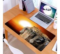 KDWJS Tapis de Souris XXL Speed Gaming - 90x40 cm - Base en Caoutchouc antidérapant Extended - Améliore la précision et la Vitesse - Collection Safari, Léopard Assis sur Tro, Tapis de Bain Doux à Poi