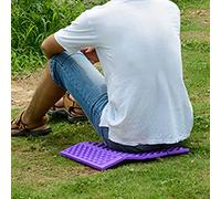 Keenso Coussin de Siège de Stade Pliable en Mousse XPE, 38 X 27 X 1 Cm, Tapis de Siège Compact isolé pour Gradins, Camping, Randonnée, Pique-Nique, Pêche, événements Sportifs (Violet + Noir)