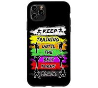 Keep Training Until The Belt Turns Black Retro Karate Coque pour iPhone 11 Pro Max