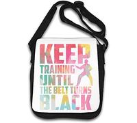 Keep Training Until The Belt Turns Sac à bandoulière pour arts martiaux Noir