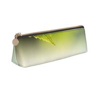 KemEng Feuille Verte se reflétant dans l'eau de la rivière, Trousse à Crayons Triangulaire en Cuir avec Fermeture éclair, Trousse à Crayons Portable, Trousse à cosmétiques
