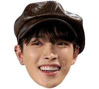 Kim Hong Joong (Hat) Big Head. Masque plus grand que nature.
